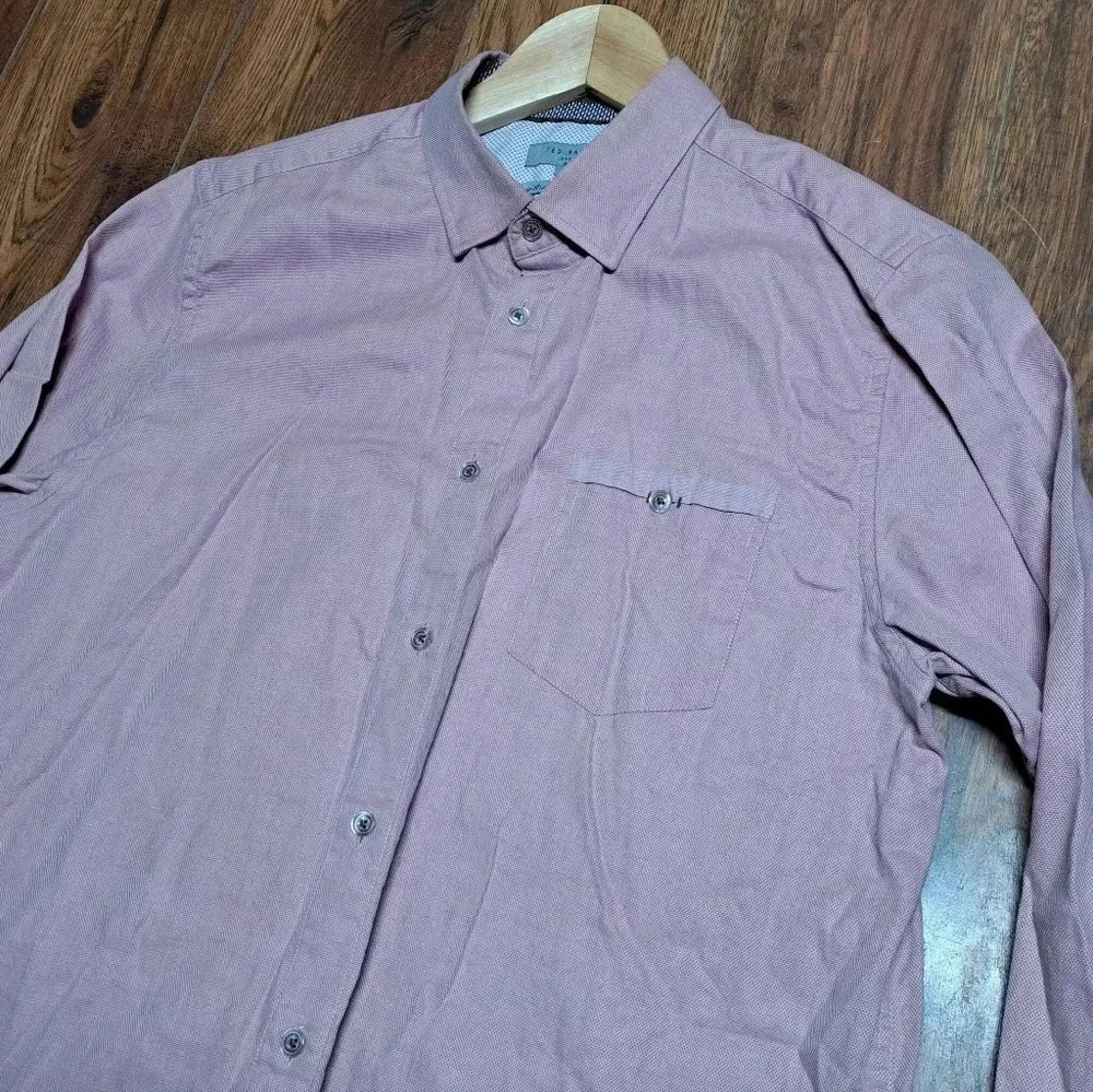 Ted  Baker London Men's Button Down Shirt Red Micro Pattern Texture Size XL / 5